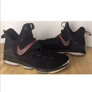 Nike LeBron XIV 14 BRED UNIVERSITY Men’s Size 9